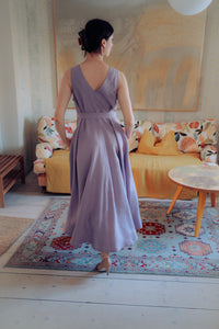 ANITA DRESS IN LILAC LINEN