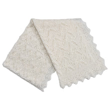 Load image into Gallery viewer, HAAPSALU SCARF WITH QUEEN SILVIA PATTERN IN WHITE