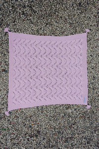 BABY BLANKET IN BLUSH