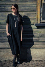 Load image into Gallery viewer, ELIN DRESS IN BLACK LINEN