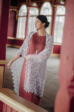 Load image into Gallery viewer, HAAPSALU SHAWL WITH HEART PATTERN IN WHITE