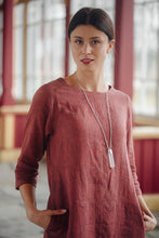 Load image into Gallery viewer, HELI DRESS IN PALE BURGUNDY LINEN