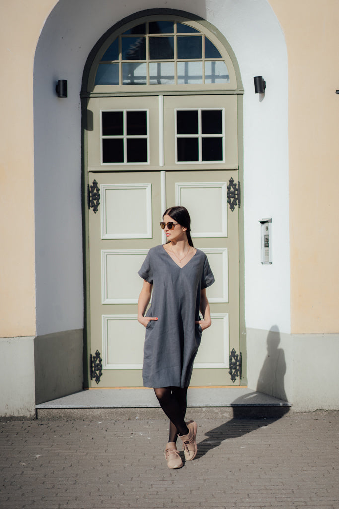IDA DRESS IN DARK GREY LINEN LUXE HAPSAL IDA DRESS IN DARK GREY LINEN LUXE HAPSAL
