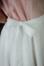 Load image into Gallery viewer, SOPHIA LINEN SKIRT IN WHITE